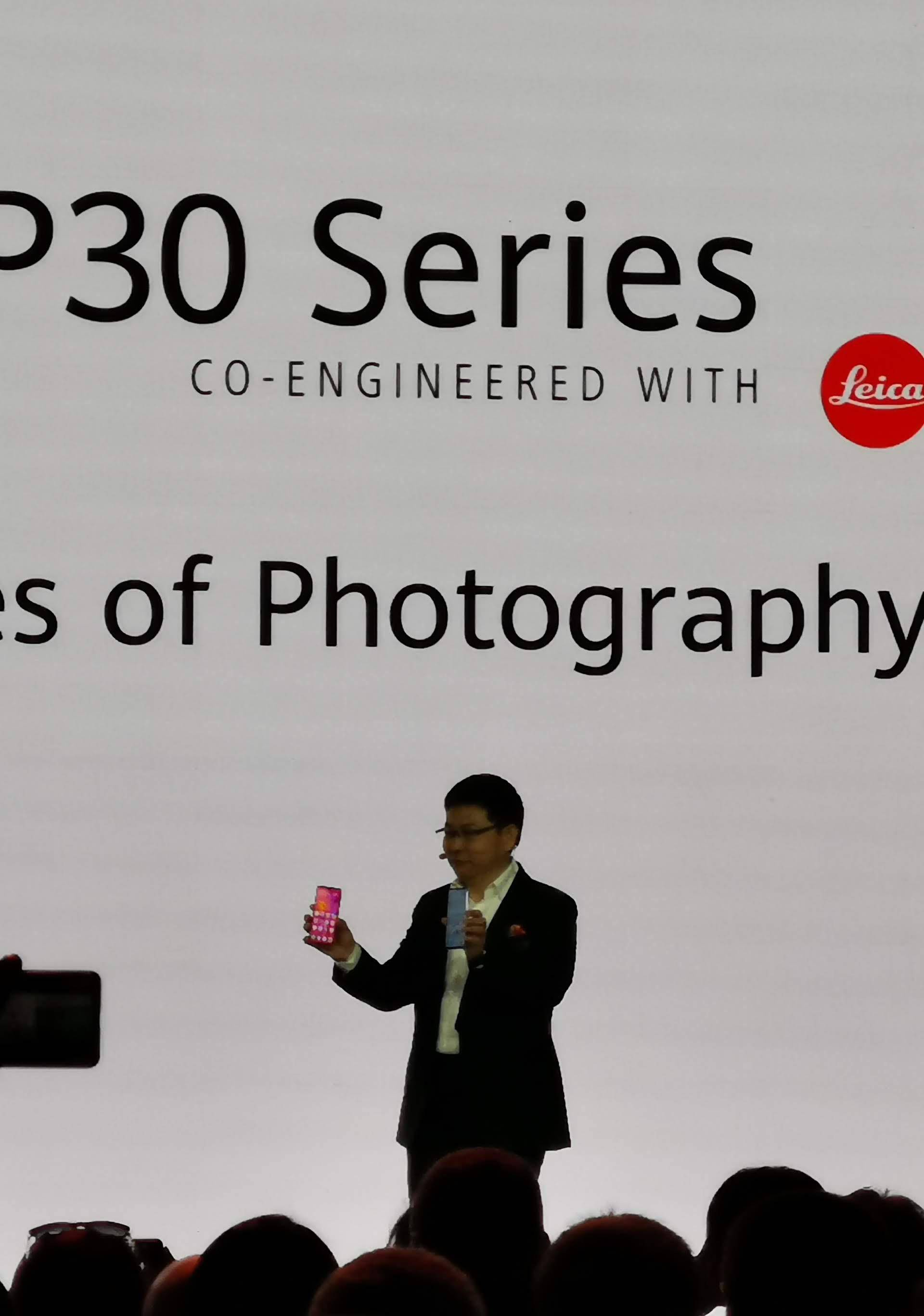 I James Bond bi ga htio: Novi Huawei P30 ima najbolji fotić