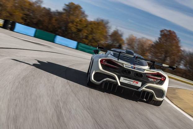 FOTO Luksuzno carstvo Michaela Jordana: Jahtom zagospodario Splitom, a u garaži samo jurilice