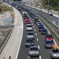 HAK upozorava: Ogromne gužve na autocestama, kolona kod Zadra duga čak 17 kilometara