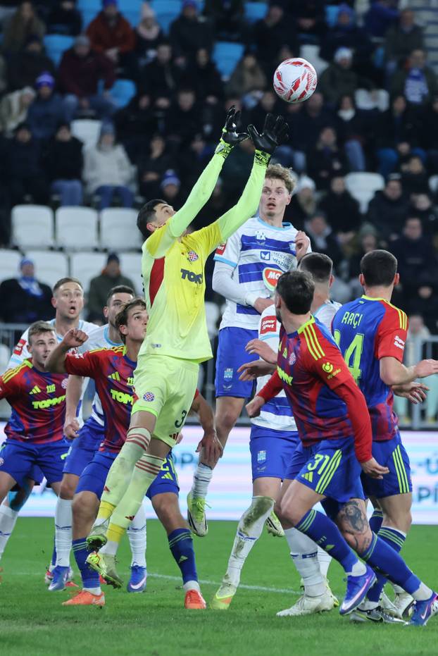 Osijek: Susret NK Osijek i HNK Hajduk u 22. kolu Prve HNL