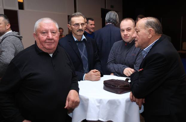 Zagreb: Izborni stožer predsjedničke kandidatkinje Branke Lozo u hotelu Aristos