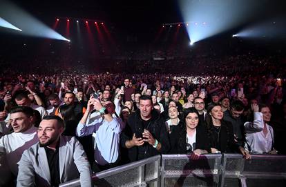 FOTO Završio prvi koncert od četiri Merlinova u Areni Zagreb