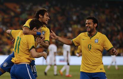 Brazil je zabio pet "komada" JAR-u uz hat-trick Neymara