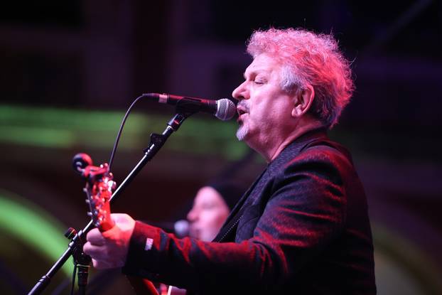 Split: Koncert grupe  Dalmatino