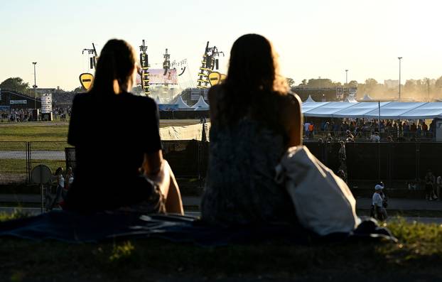 Zagreb: Iščekivanje koncerta Eda Sheerana kod Mosta slobode