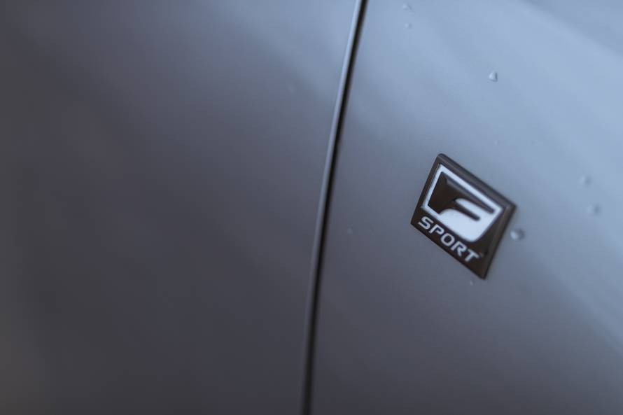 Lexus ES je drugačije, japansko shvaćanje premium limuzine