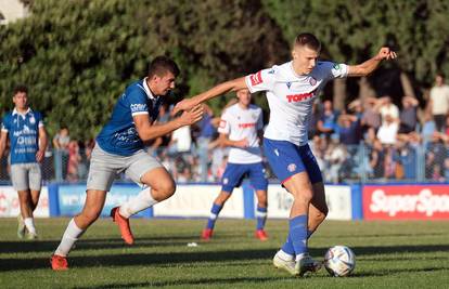 Slavlje u Opuzenu: Ma kakve mandarine, stigao je Hajduk!