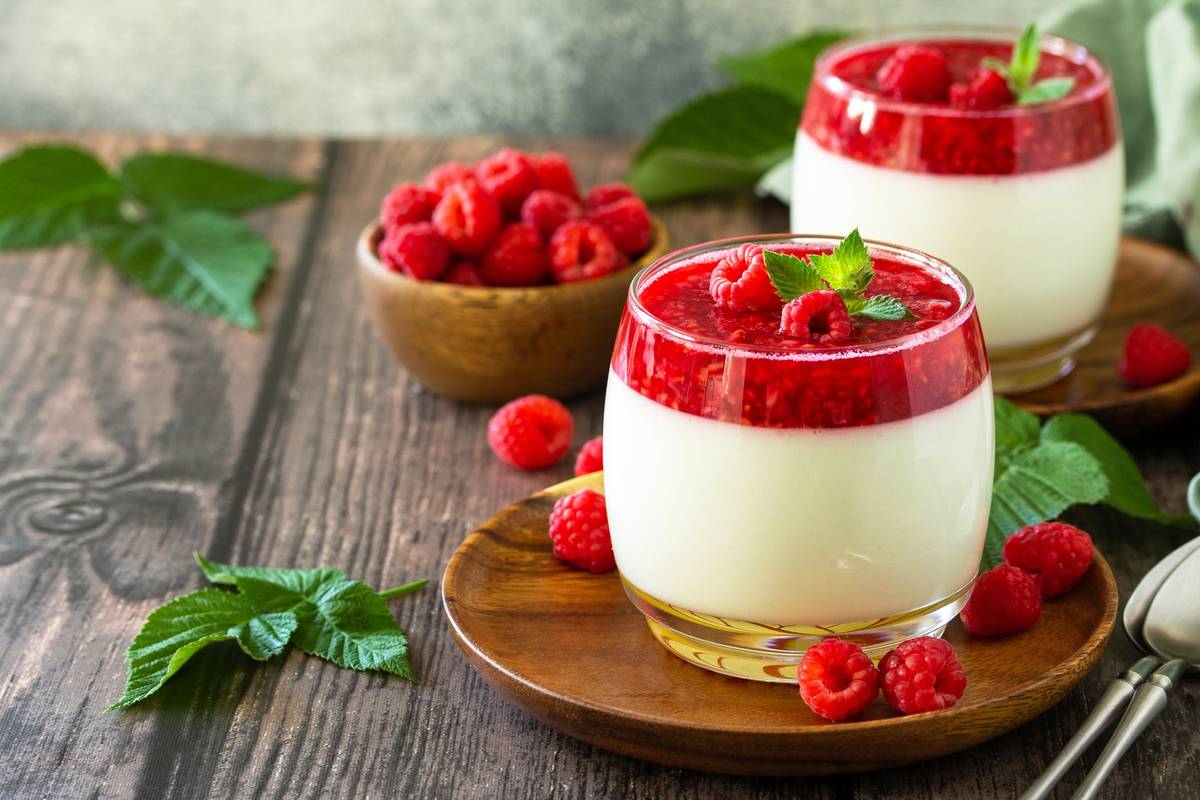 Recept: Panna cotta s malinama