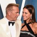 Kevin Costner otkrio voli li još Christine Baumgartner nakon teškog razvoda: 'Ovo je loše'