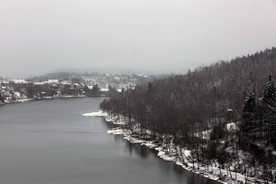 Snijeg prekrio Sljeme i Platak, Rijeka rekorder po količini kiše