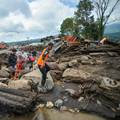 VIDEO Užas u Indoneziji: Hladna lava i bujične poplave sravnile kuće. Najmanje 37 ljudi mrtvo...