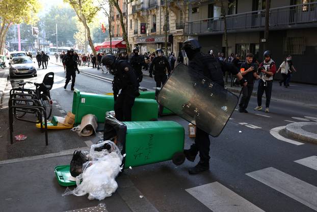 Nationwide strike and anti-government protests called by French unions in France