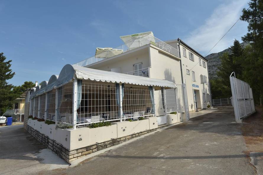 Polančecov hotel s 2 zvjezdice: Njegovi gosti vole Winnetoua...