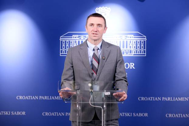 Zagreb: Ivan Penava o zakonu o razvoju nuklearne energije u civilne svrhe