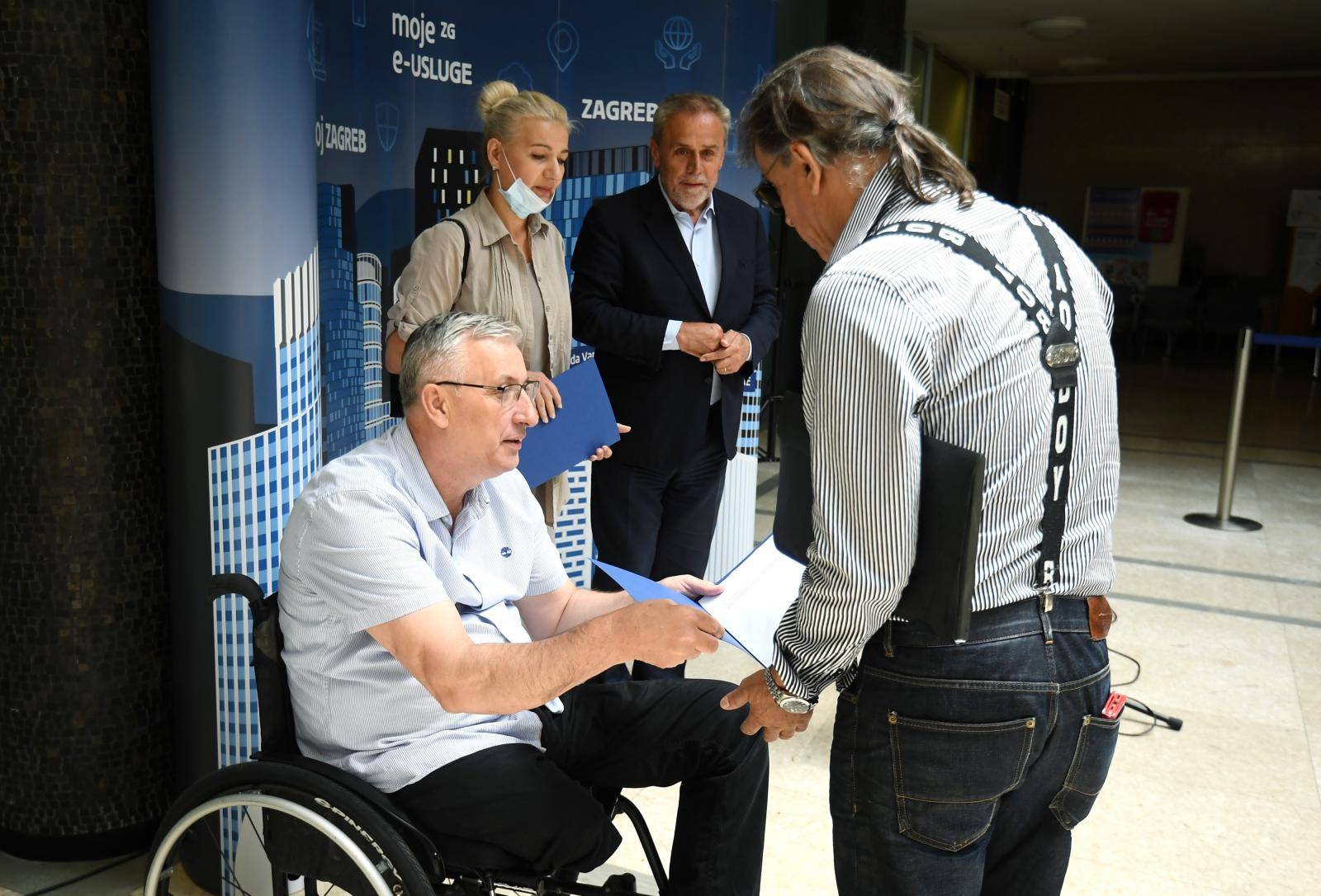 Zagreb: Dvije obitelji dobile Zaključke o najmu stanova