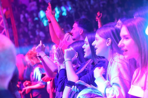 Karlovac: Severina odrzala koncert povodom Dana zena