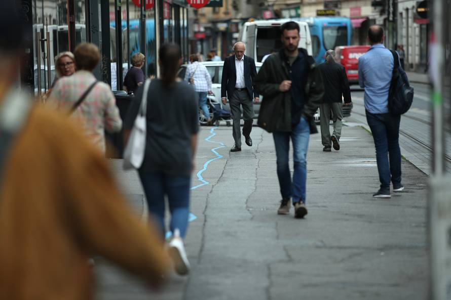 Zagreb: Nova vizura središta grada, plava traka proteže se Ilicom od Britanskog do glavnog gradskog Trga