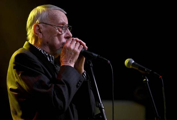 Preminuo legendarni glazbenik Stjepan Jimmy Stanić