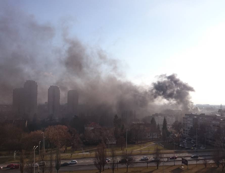 Požar u studentskom domu, u metežu je stradala prolaznica