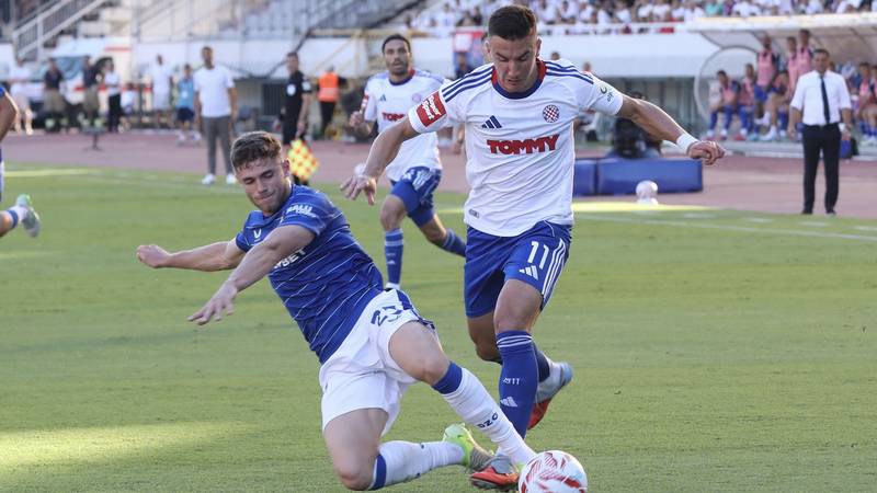 Vukovar šokiral Dinamo, Hajduk na vrhu lestvice