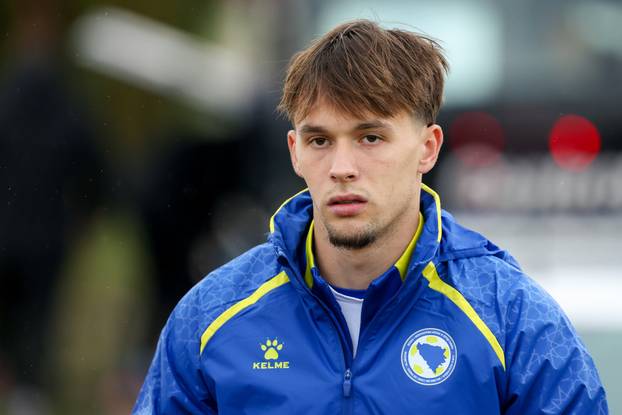 Sarajevo: Trening nogometne reprezentacija BiH uoči finalne utakmice doigravanja za Svjetsko prvenstvo