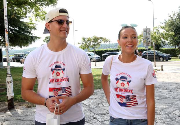 Američki bračni par Smith koji su proslavili hrvatski navijači posjetio Šibenik