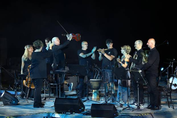 Pula: Teatar Ulysses proslavio 25.rođendan velikim koncertom