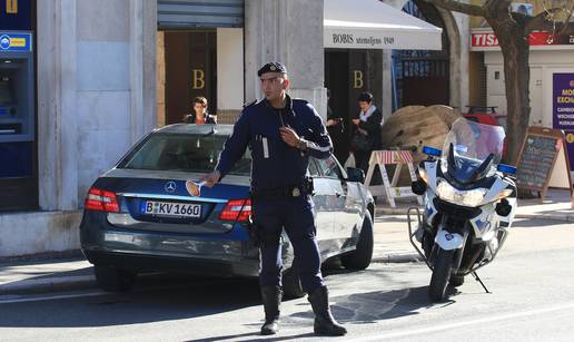 Bizarna nesreća u Šibeniku: Ženu je pregazio vlastiti auto