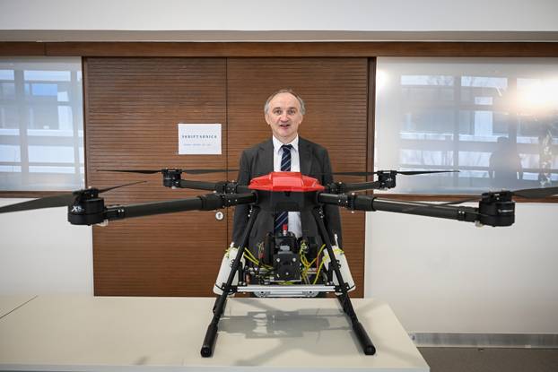 Zagreb: Obilazak Fakulteta strojarstva i brodogradnje