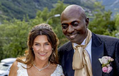 Norvešku princezu i šamana su optužili da su u 'lavanda braku'