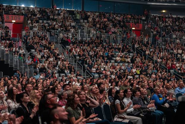 Zagreb: Koncert "Progledaj srcem 2025." u Areni Zagreb