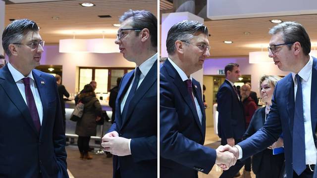 Vučić se pohvalio fotkama s Plenkijem na forumu u Davosu