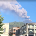 Etna ponovno pravi kaos: Zbog vulkanskog pepela zatvorena zra&ccaron;na luka u Cataniji