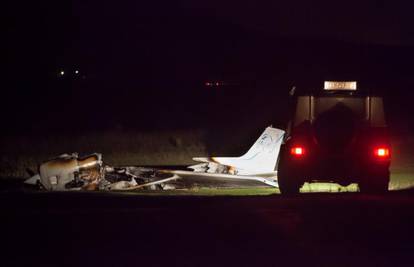 U padu aviona poginulo petero ljudi, još troje djece ozlijeđeno