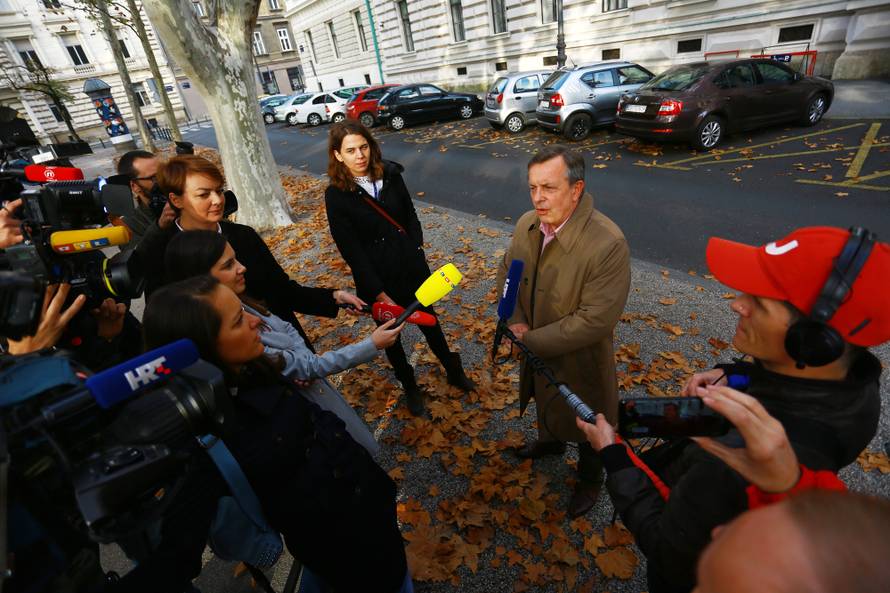 Zagreb: Glasnogovornik Å½upanijskog suda DevÄiÄ dao izjavu za medije