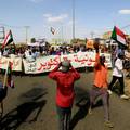 Kartum: Policija suzavcem i šok granatama tjerala prosvjednike