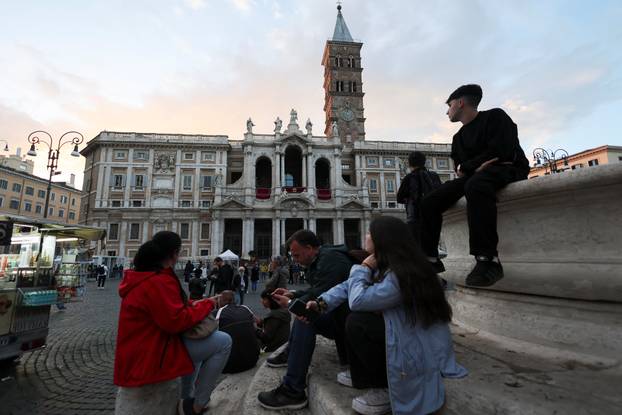 Pope Francis lies in state in St. Peter's Basilica at the Vatican