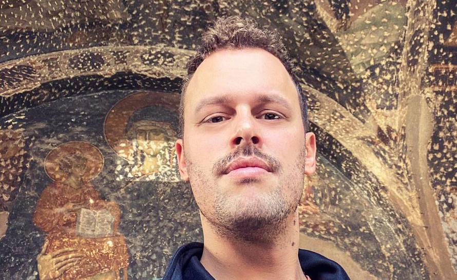 Kojić na društvenim mrežama dijeli propagandu protiv cjepiva