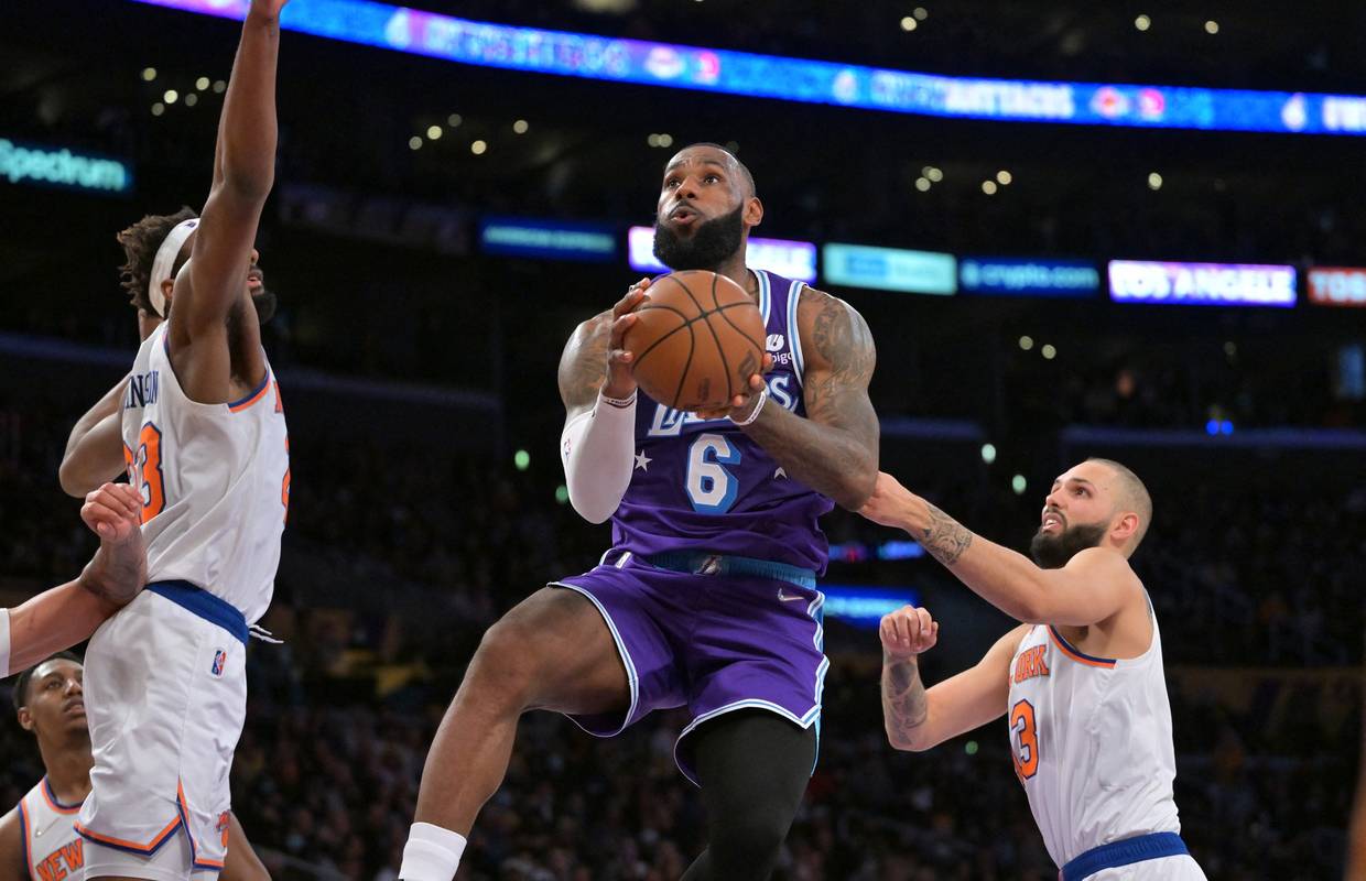 LeBron James: Zadnju godinu želim igrati sa svojim sinom