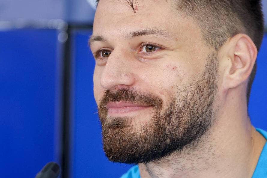 KATAR 2022 - Bruno Petković i Josip Juranović obratili su se novinarima  uoči polufinala protiv  Argentine