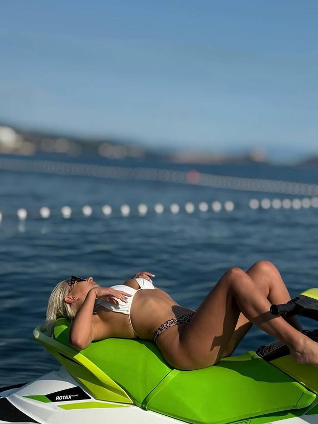 FOTO Ljepotice u zavadi: Ovo su vruća izdanja 'Savršenih' koje se prozivaju na mrežama...