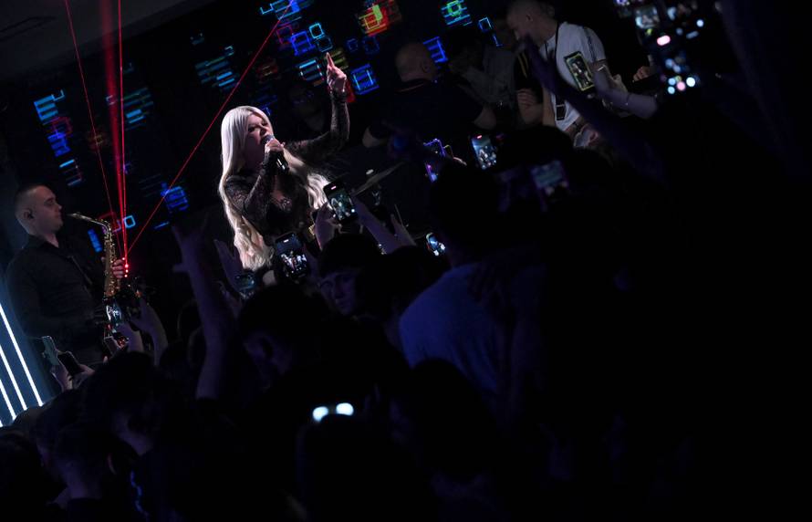 Zagreb: Dara Bubamara održala koncert u klubu Roko