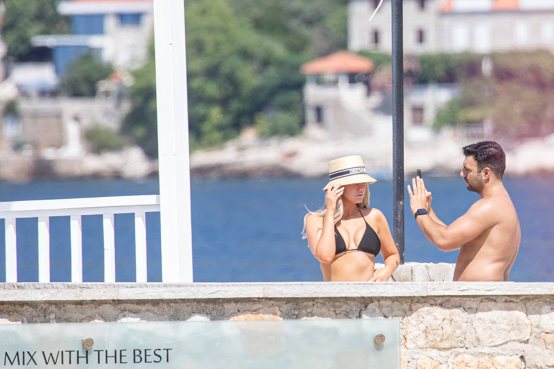Reality zvijezda Vicky Pattison izmjenjivala strasti s dečkom u Dubrovniku: 'Ovdje je predivno'