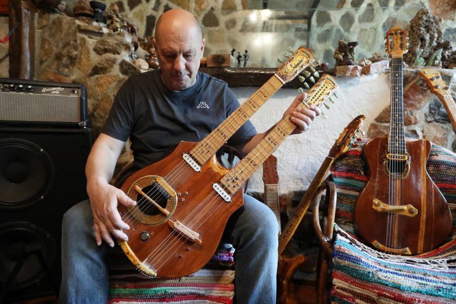 Šibenčanin Srđan Trojan je samouki tvorac neobičnih glazbala unikatnog zvuka