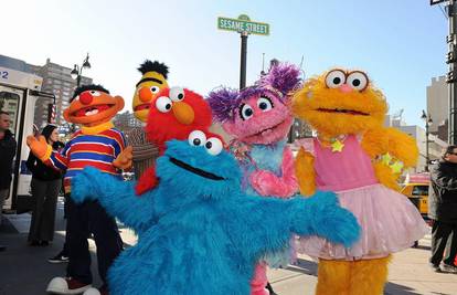 Bert i Ernie iz Ulice Sezam posjetili Veliku Jabuku