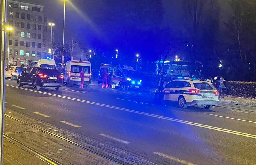 Pješak poginuo u naletu auta