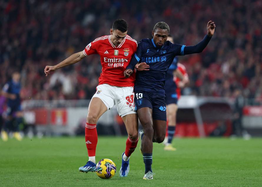 Primeira Liga - Benfica v Famalicao
