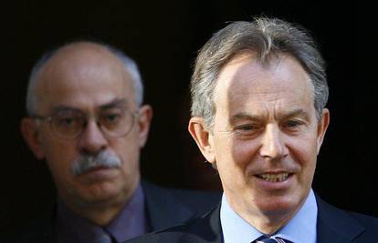 Blair objavljuje odluku o ostavci za tjedan dana
