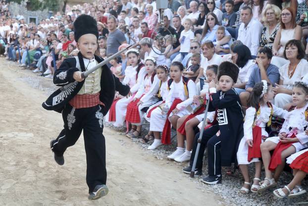 Brnaze: 70. Vučkovića dječja alka
