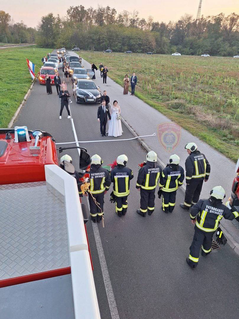 FOTO Nikola i Mihaela izrekli su sudbonosno 'da' na neobičan način u Murskom Središću